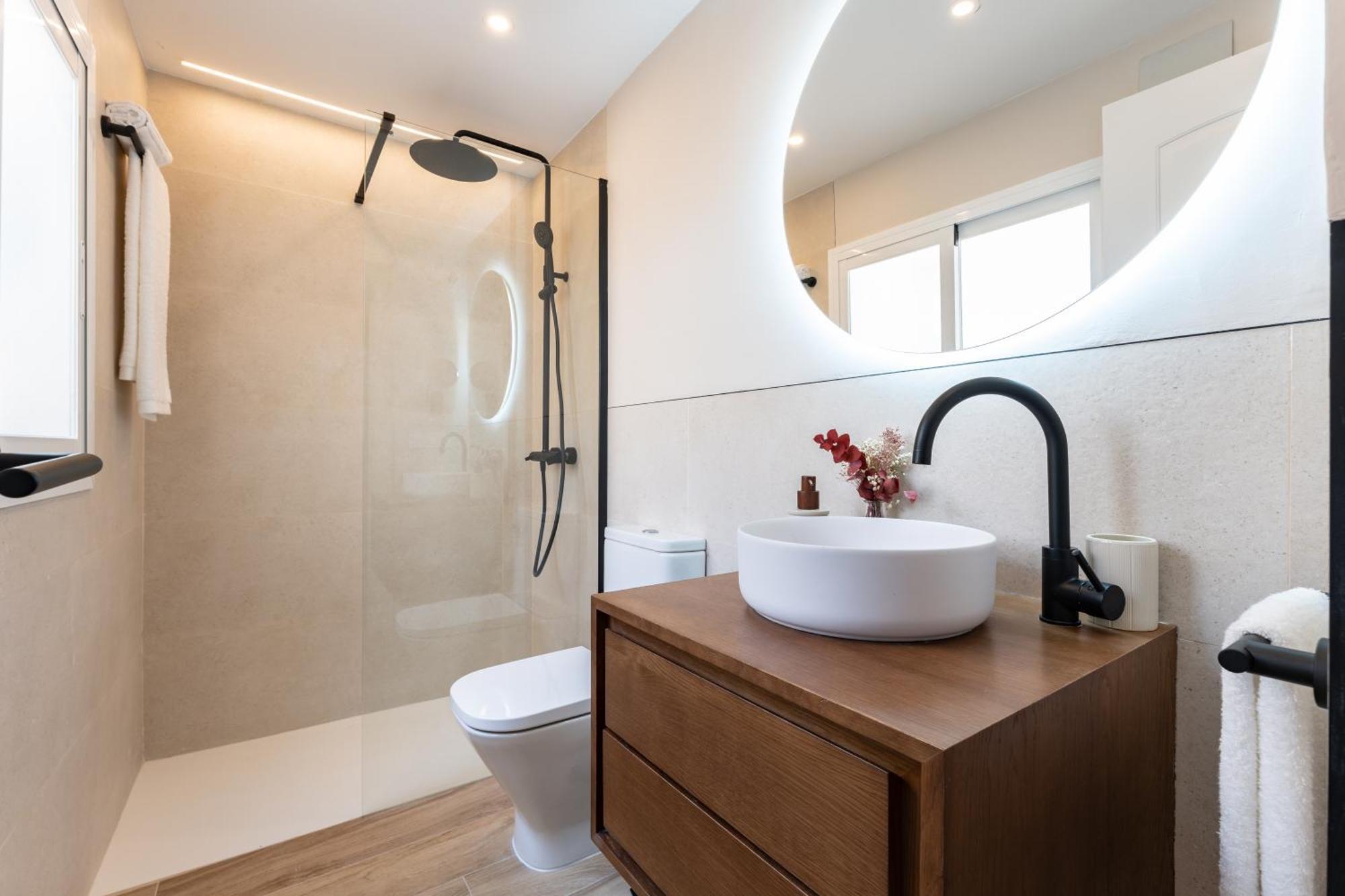 Bazan City Center Apartment مالقة المظهر الخارجي الصورة